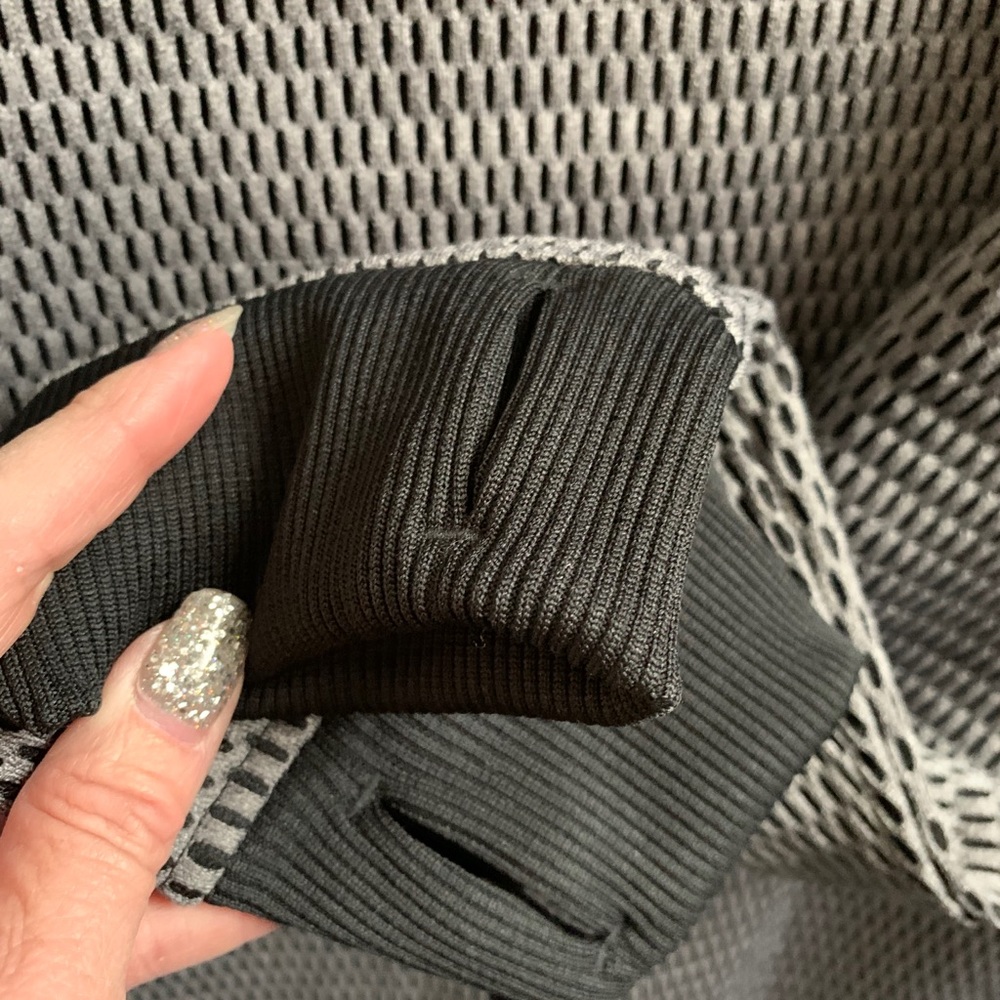 Adidas jacket - Picture 7 of 8